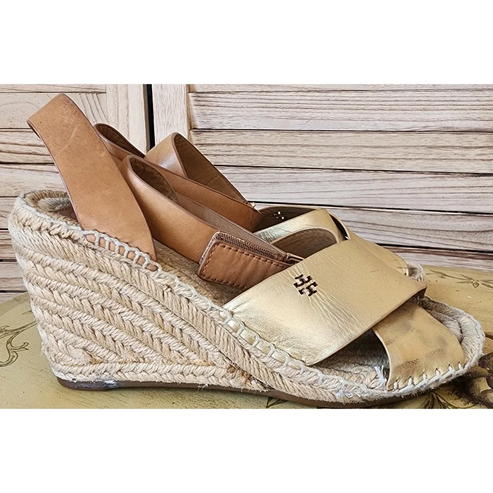 Tory Burch Sz 6 Metallic Bima Gold Leather Espadrille Wedge Sandals Quiet Luxury